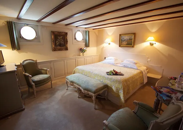 Aurora Bed & Breakfast 4*