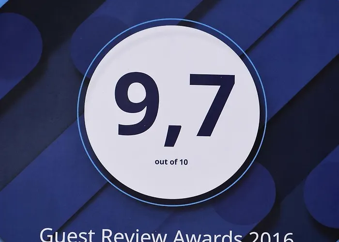 Aurora Alojamento de Acomodação e Pequeno-almoço 4*